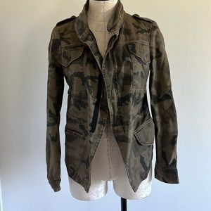 Zara anorak camo jacket